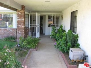 18025 Pebble Beach Dr, Victorville, CA