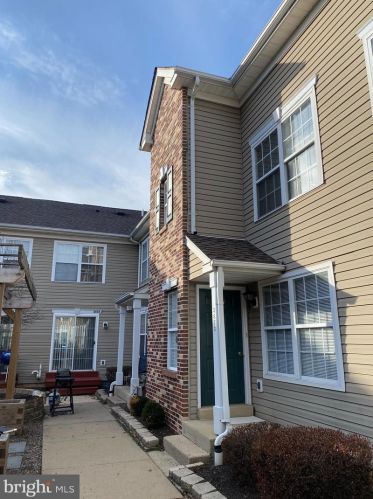 3673 Nancy Ward Cir, Gardenville, PA