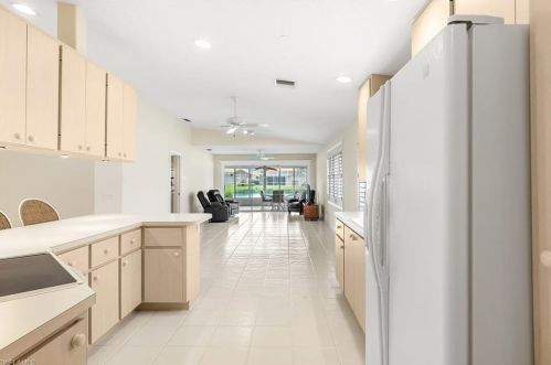 3118 Andorra Ct, Naples, FL 34109-1385