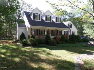 117 Marquise Dr, Tafton, PA 18464-7822