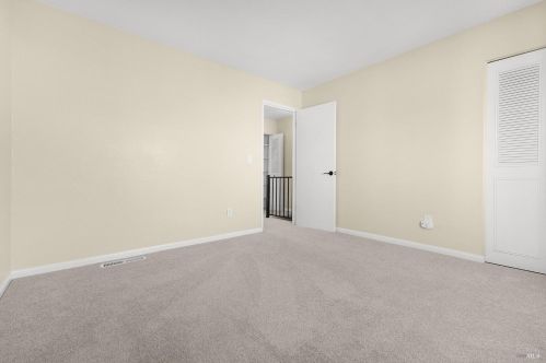 3036 Yulupa Ave, Santa Rosa CA  95405-8648 exterior