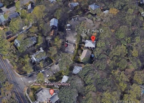 23 Hills Dr, New Canaan, CT 06840-5624