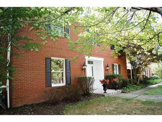 106 Spenser Ln, Sewickley, PA 15143-8724