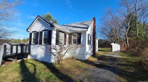 835 Sackett Lake Rd, Monticello, NY 12701-4712