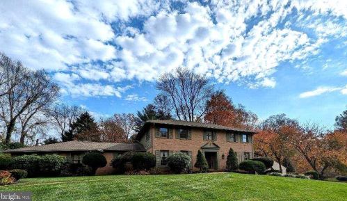 3910 Heather Dr, Wilmington, DE 19807-2118