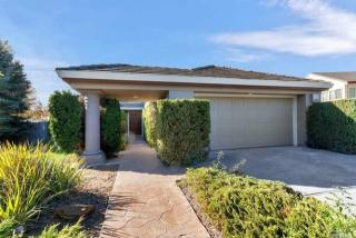 676 Ware Ct, Benicia, CA 94510-3745