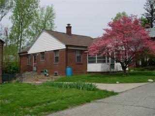 24 Bankers Ln, Indianapolis, IN 46201-4607