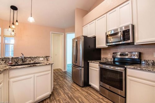 10290 Strike Ln, Bonita Springs FL  34135-6742 exterior