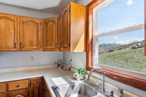 72 1st St, Northumberland NH  03582-4168 exterior