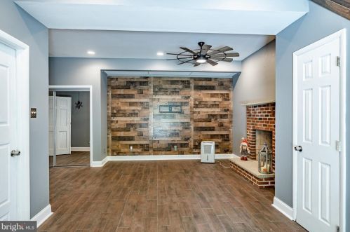 1950 Bergdoll Ave, Boothwyn PA exterior