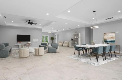 835 11th St, Naples FL  34117-2286 exterior