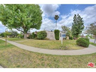 9630 Fullbright Ave, Chatsworth, CA 91311-5328