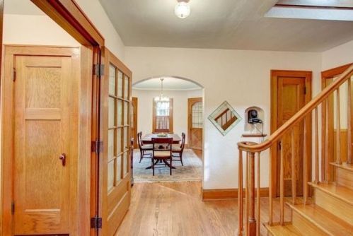 7927 Rogers Ave, Milwaukee, WI 53213-1667