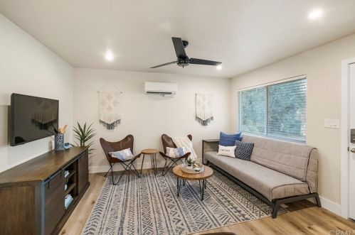 377 7th Ave, Chico CA  95926-3415 exterior