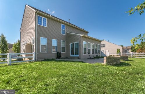 129 Tweedsmere Dr, Blackbird DE  19734-2822 exterior