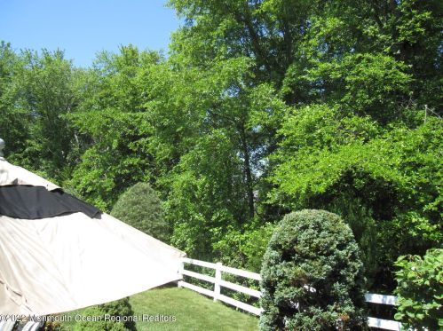 20 Plymouth Ct, Jackson Twp NJ  08527-6415 exterior