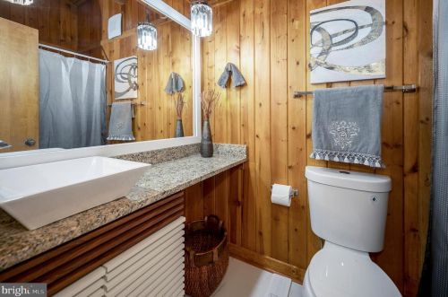 120 Hillside Dr, Locust Grove VA 22508-5233 exterior