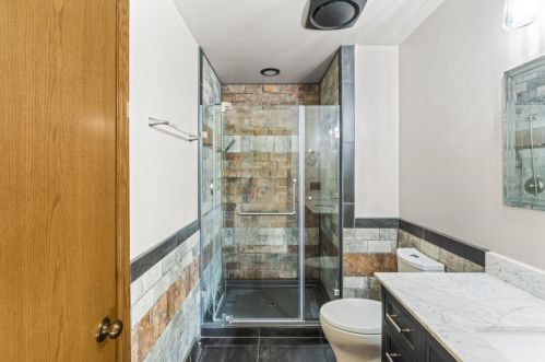 8219 57 Ave, Kenosha WI 53142-4728 exterior