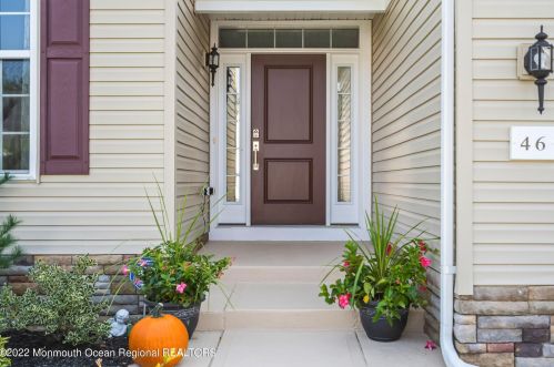 46 Ambermist Way, Lacey, NJ 08731