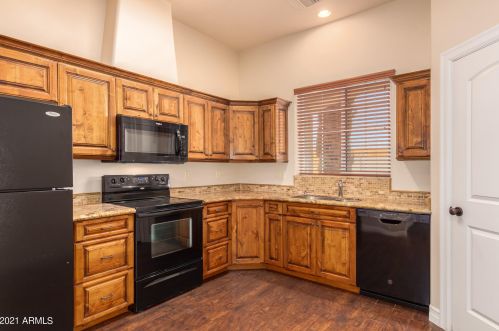 2710 Cattle Dr, Gilbert AZ  85297-8116 exterior