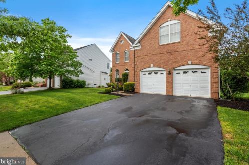 5417 Bowers Hill Dr, Haymarket, VA 20169-4506