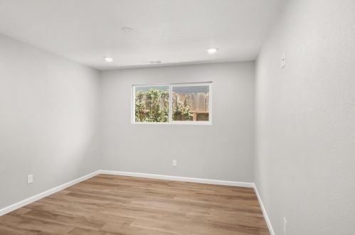 6566 Eden Ave, Winton CA  95388-9591 exterior