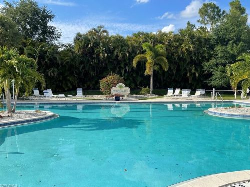 1260 Sarah Jean Cir, Naples, FL 34110-9153