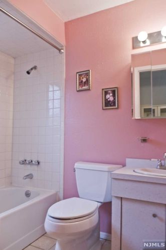 10 Dewey St, Outwater NJ  07026-2710 exterior