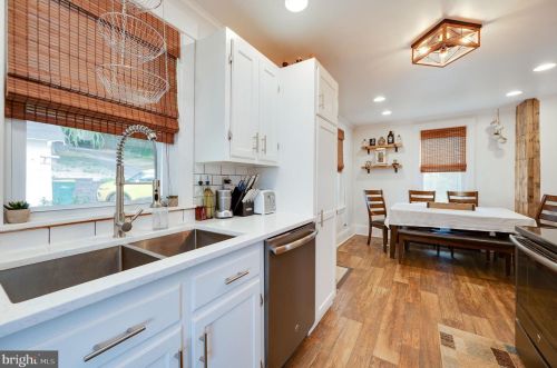 2149 Old Lancaster Pike, Swartzville PA  17569-9139 exterior