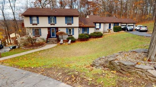 83 Oak Hill Rd, Westtown, NY 10998-3500