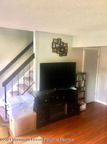 850 Shannon Ct, Bricktown NJ  08724-7145 exterior