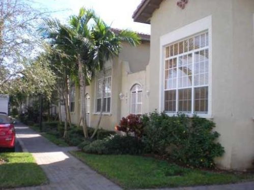 616 25th Ave, Boynton Beach FL  33426-8793 exterior