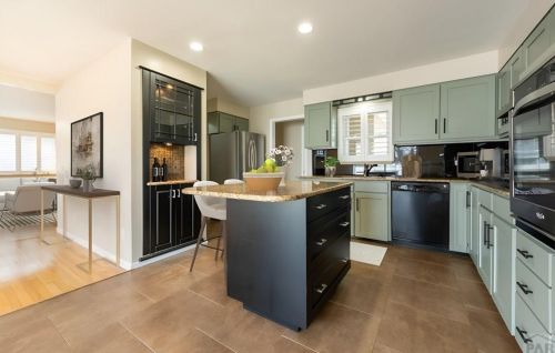 69 Amherst Ave, Pueblo CO  81005-1624 exterior