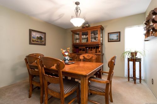 6213 Lk Athabaska Pl, San Diego CA 92119-2823 exterior