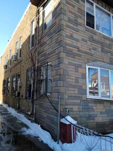 87-14 132nd St, Jamaica, NY 11418-2636