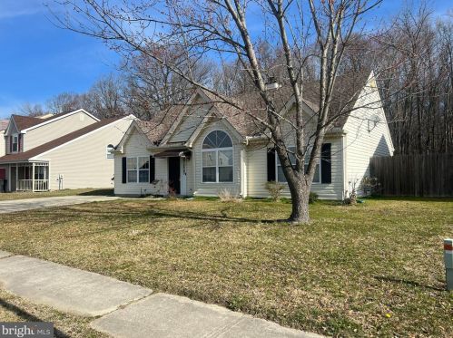 415 Wind Dr, Dover DE  19901-8601 exterior