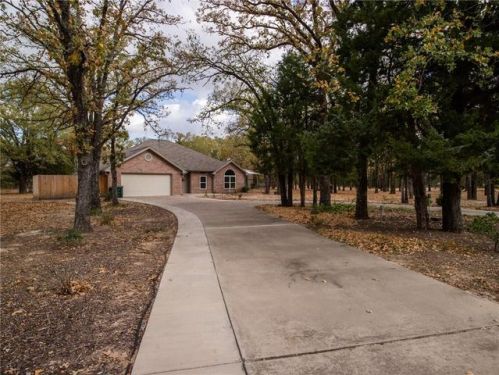 1542 Hideaway Ln, Quinlan, TX 75474-4490