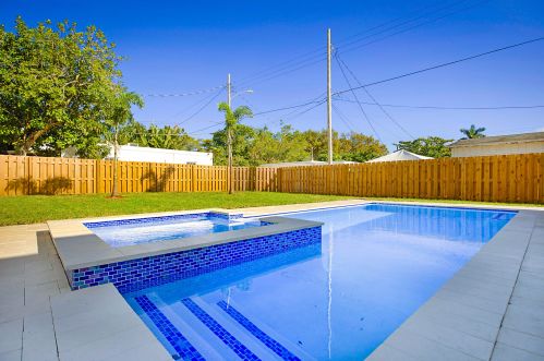 411 33rd St, West Palm Beach FL  33404-3037 exterior