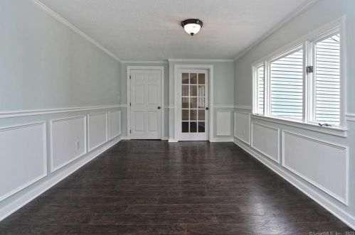 28 Church St, North Branford CT  06471-1417 exterior