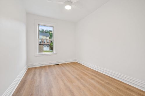 1211 Jancey St, Pittsburgh PA  15206-1146 exterior