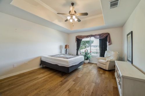 9504 Orangewood Trl, Denton TX 76207-8624 exterior