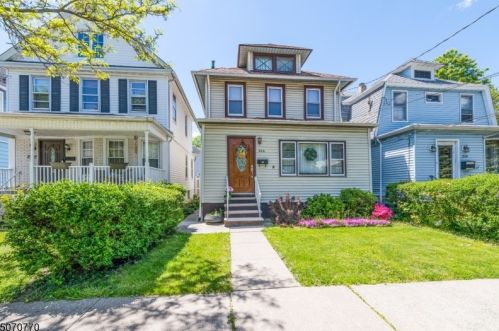 206 Walnut St, Roselle Park, NJ 07204-2206