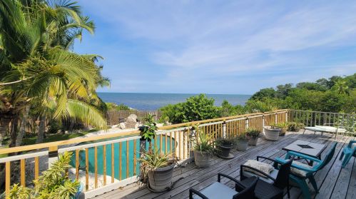 167 Valois Blvd, Key Largo FL  33037-3215 exterior