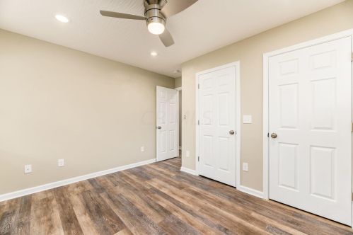 2972 Irwin Ave, Darbydale OH  43123-2310 exterior