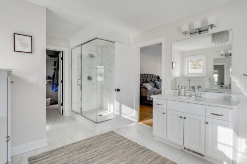 3917 Ewing Ave, Minneapolis MN 55410-1053 exterior