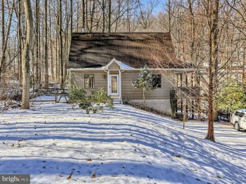 6 Wren Trl, Charnita, PA 17320-8079