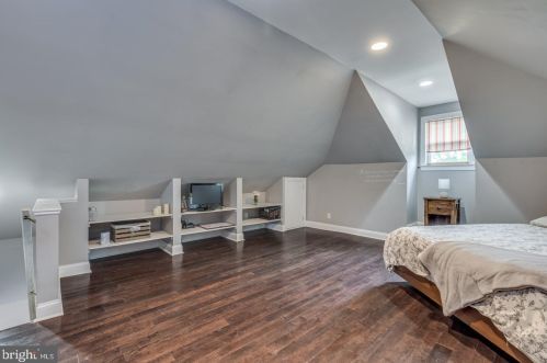 220 Prospect St, Camden NJ  08109-2613 exterior