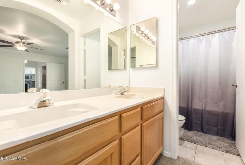 4344 Cielo Grande, Glendale AZ  85310-3929 exterior