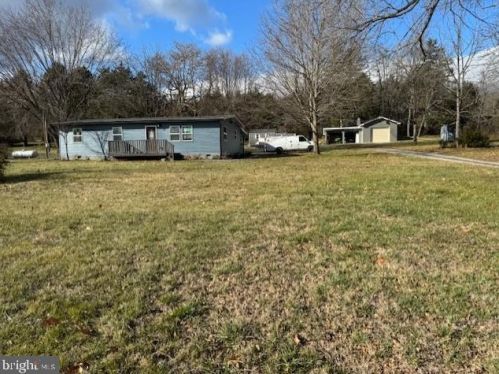 64 River Lakes Dr, Strasburg VA  22657-5201 exterior