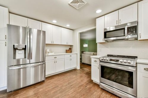 195 Orchard Hill Dr, Wapping CT  06074-3022 exterior